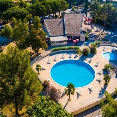La Roque D'Antheron - Mobile-Home - 6 Pers - 3 Ch - Piscine 외부 사진