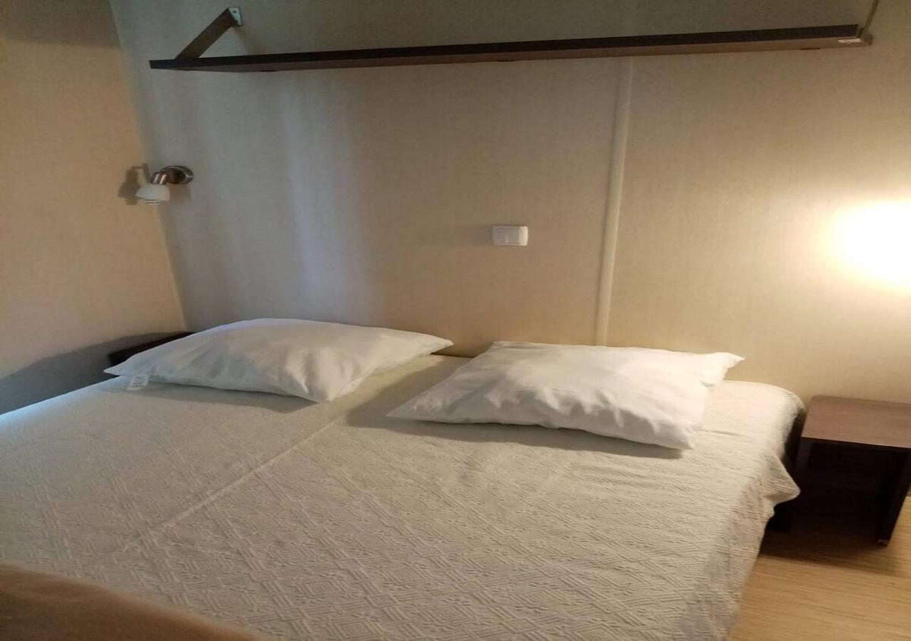 La Roque D'Antheron - Mobile-Home - 6 Pers - 3 Ch - Piscine 외부 사진